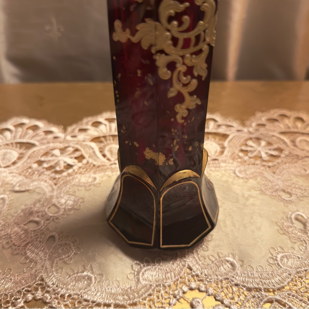 Vintage Ruby Red and Gold Glass Decorative Vase - Picture 3 of 8